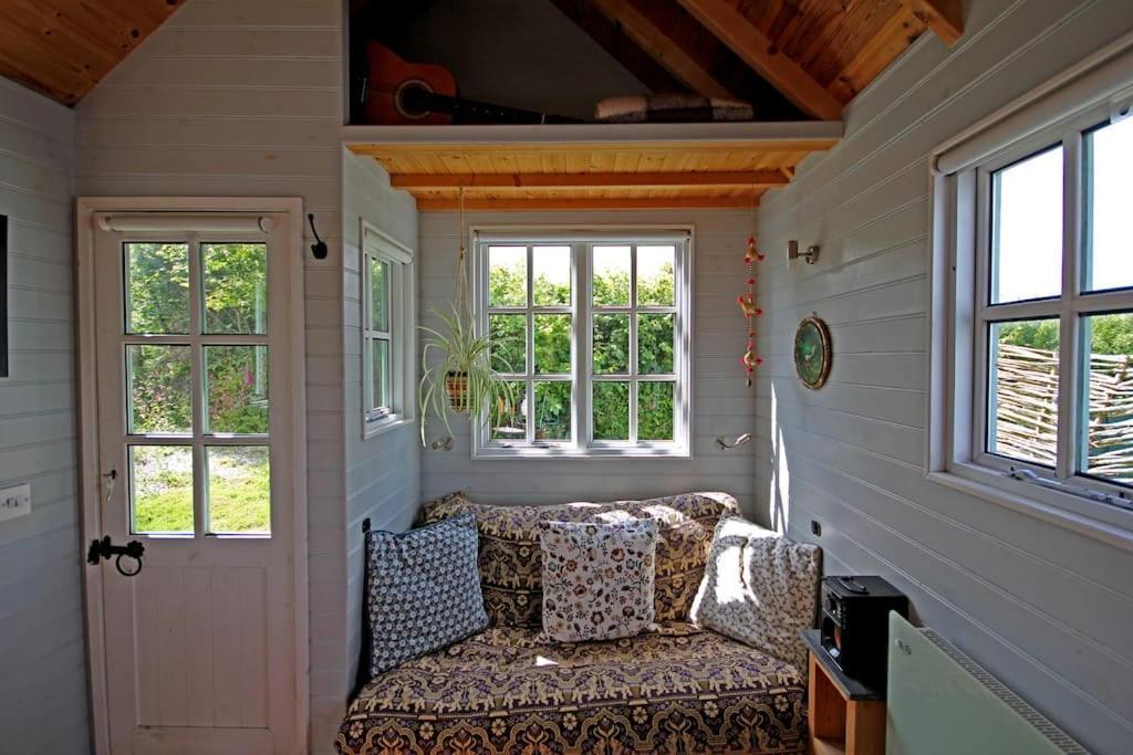 Villa Tiny House On Isolated Farm By The Cornish Coast Bude Exterior foto